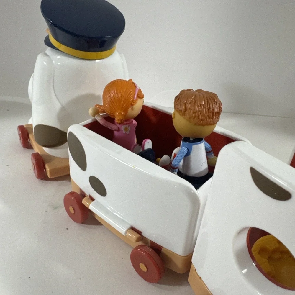 Tickety Toc Pufferty Dog Toys R Us Musical‎ Train w/ Figures Tested/Working